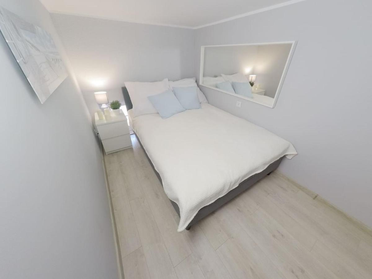 Apartment Rynek 20/21 -cosy New On The Market Square - 4 Bedrooms - 8 People Breslau